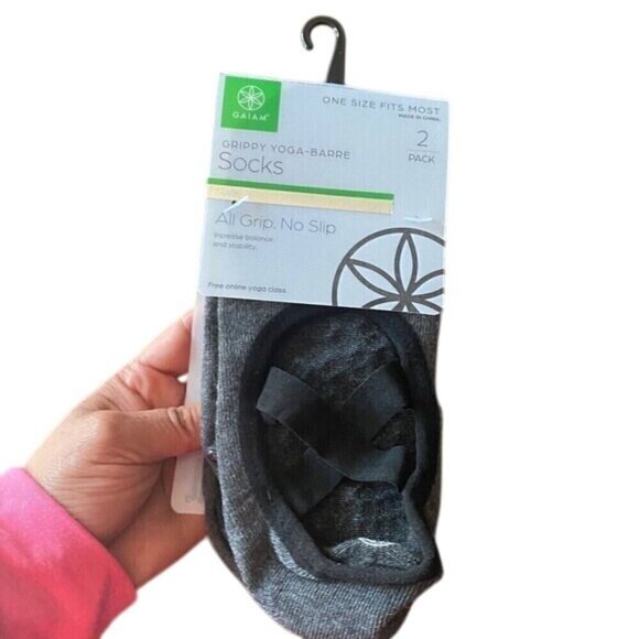 Gaiam Yoga Barre Socks - Non Slip Sticky Toe Grip Accessories One Size Gray New - Picture 16 of 16